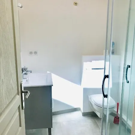 Ferienhaus Maison De Village A Ur *